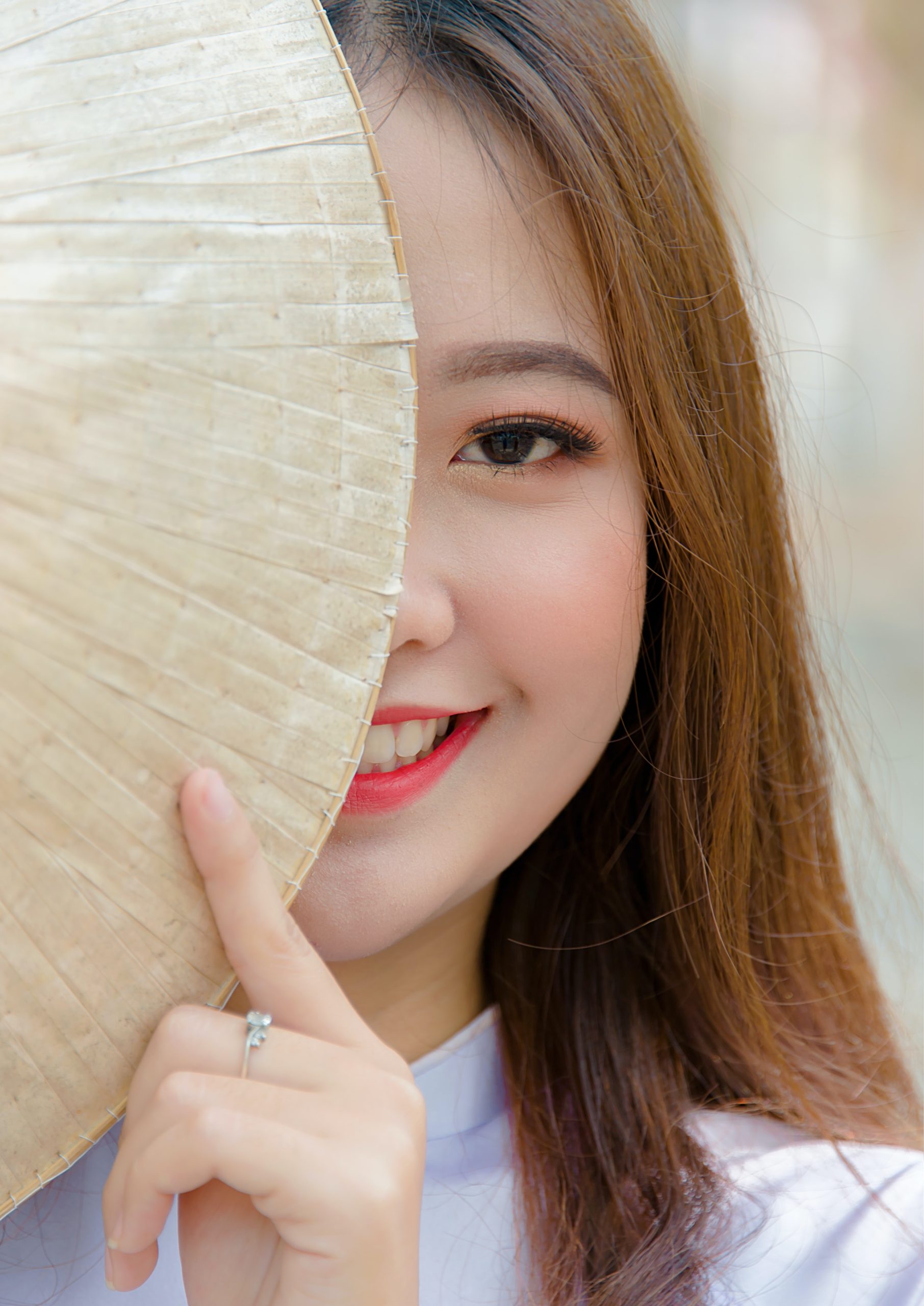 越南新娘在婚礼现场哭了,背后隐藏了怎样的心酸故事? 一