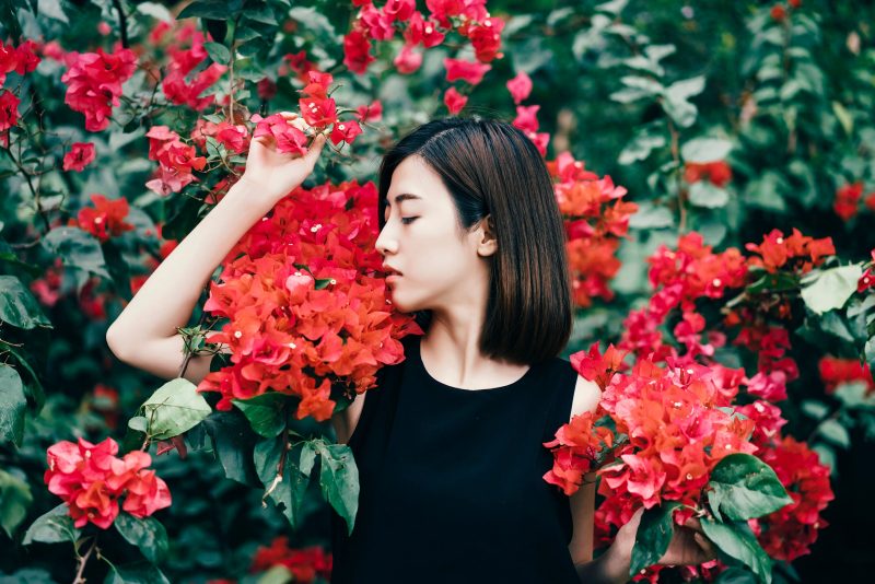 越南新娘的婚礼舞蹈,究竟有什么秘诀让现场气氛如此热烈?-越南新娘